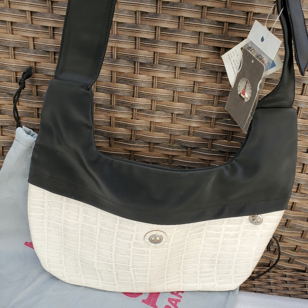 COPY - La Tour Eiffel Crossbody NWT
